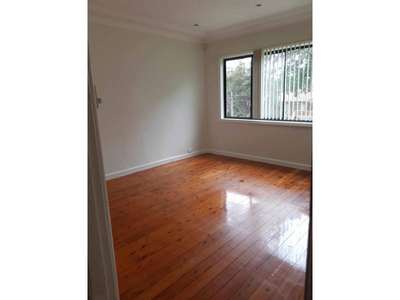 9 Dremeday Street, Northmead NSW 2152