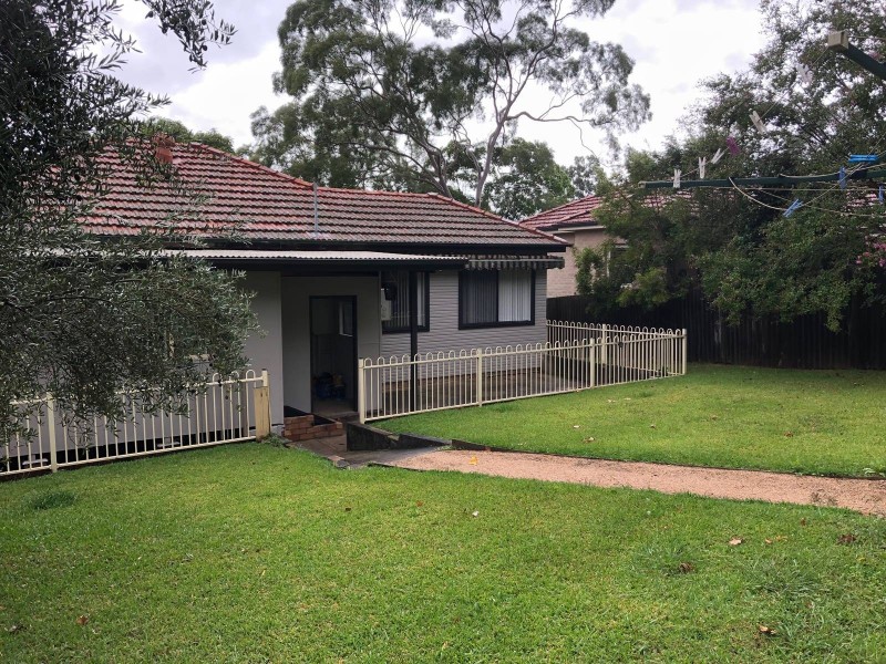9 Dremeday Street, Northmead NSW 2152