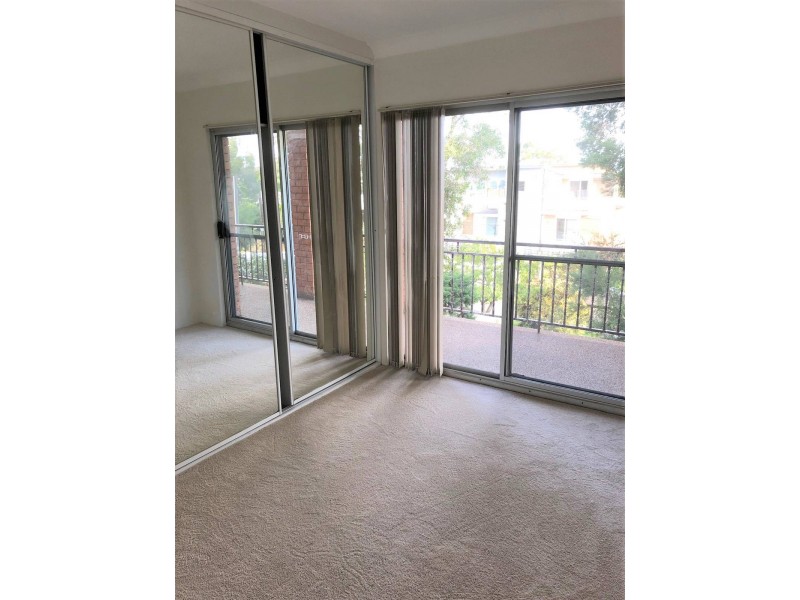 4/8-10 O’Reilly Street, Parramatta NSW 2150