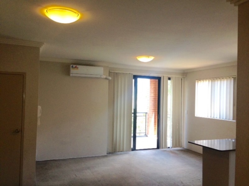 13/24-28 Reid Avenue, Westmead NSW 2145