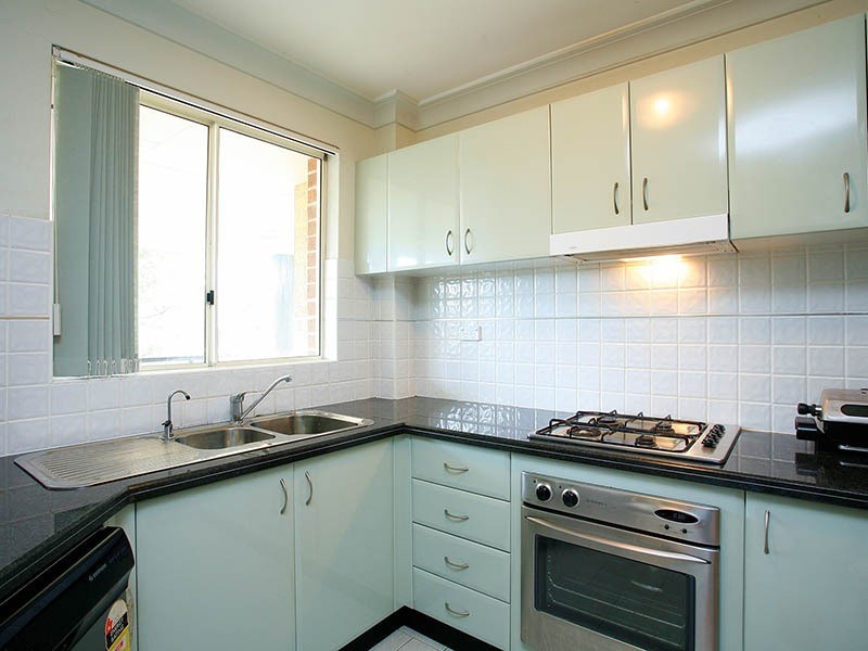 4/40 Cecil Avenue, Castle Hill NSW 2154