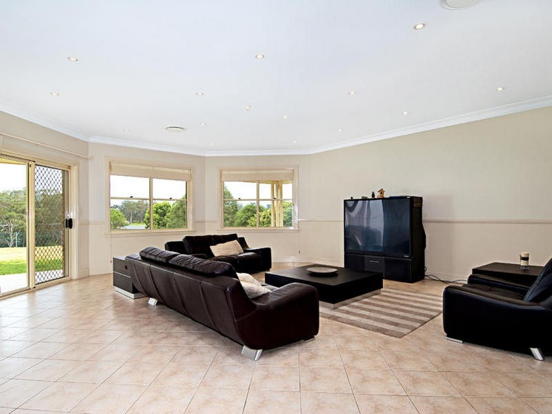 897b Old Northern Road, Dural NSW 2158