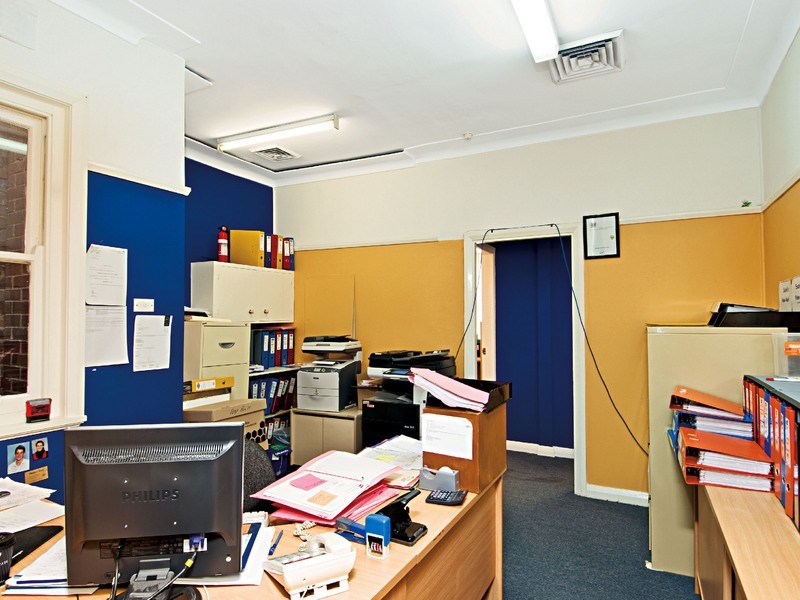 80-82 Yarrara Road, Pennant Hills NSW 2120