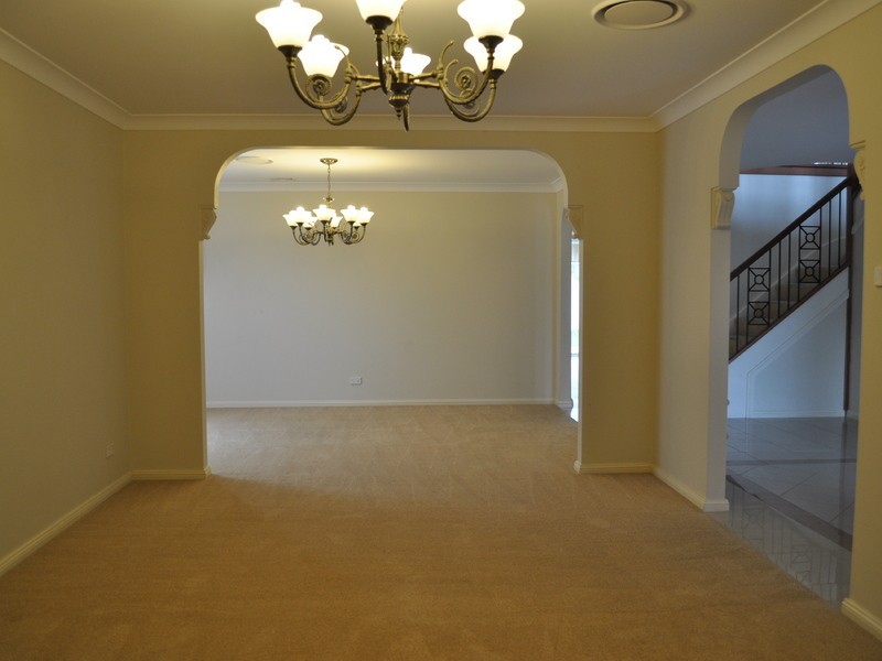 7 Woodside Avenue, Kellyville NSW 2155