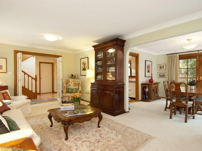 1 Swan Place, Pennant Hills NSW 2120