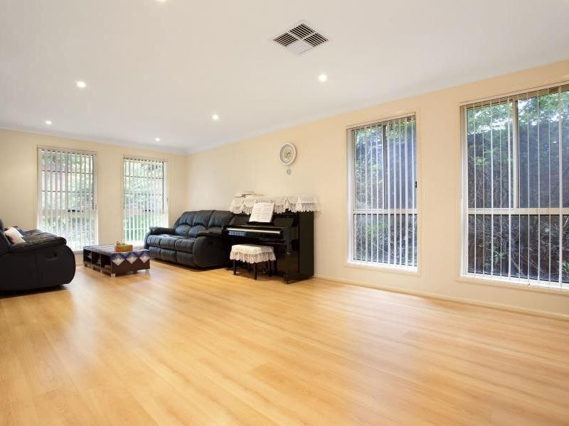 1a Wilson Road, Pennant Hills NSW 2120