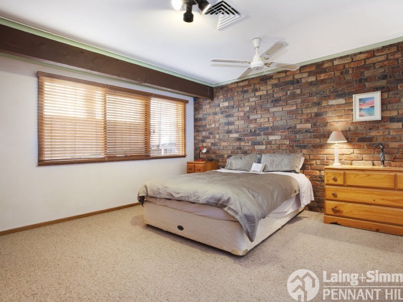 18 Appletree Drive, Cherrybrook NSW 2126