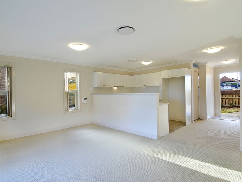 2/1B Hampden Road, Pennant Hills NSW 2120
