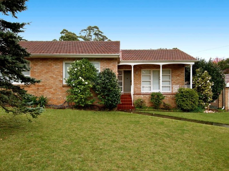 8 Fairburn Avenue, West Pennant Hills NSW 2125