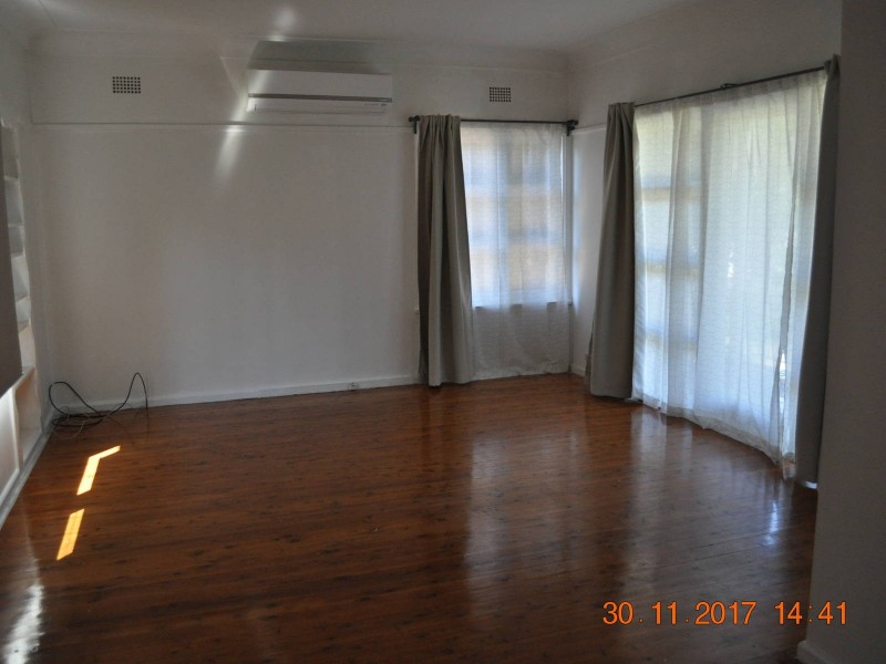 8 Fairburn Avenue, West Pennant Hills NSW 2125