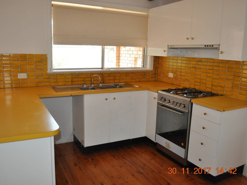 8 Fairburn Avenue, West Pennant Hills NSW 2125