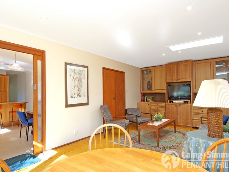 34 Jackson Crescent, Pennant Hills NSW 2120