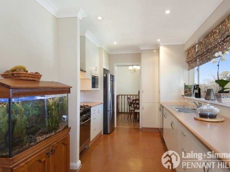 10 Jackson Crescent, Pennant Hills NSW 2120