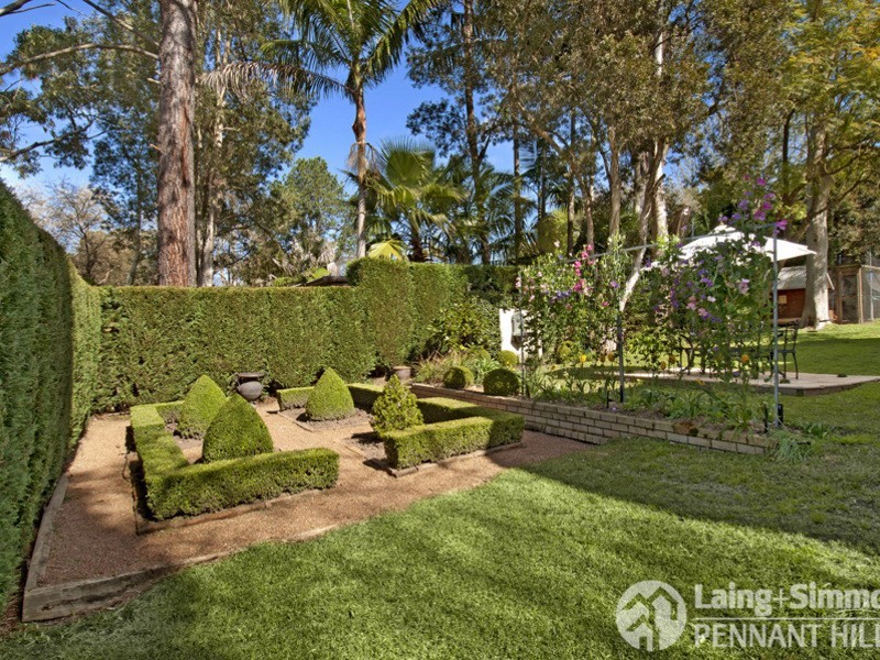 10 Jackson Crescent, Pennant Hills NSW 2120