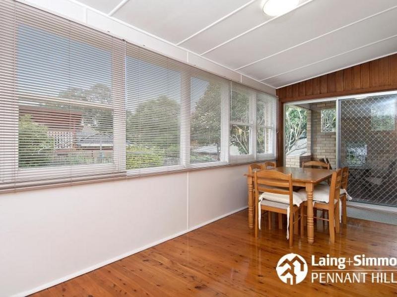 8 Fairburn Avenue, West Pennant Hills NSW 2125