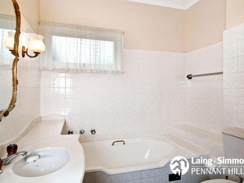 8 Fairburn Avenue, West Pennant Hills NSW 2125