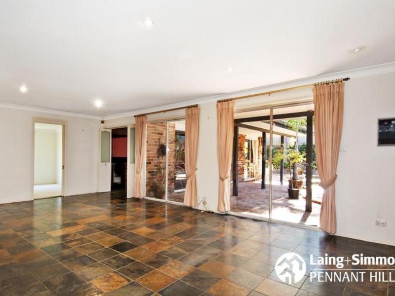 17 Parkhill Crescent, Cherrybrook NSW 2126