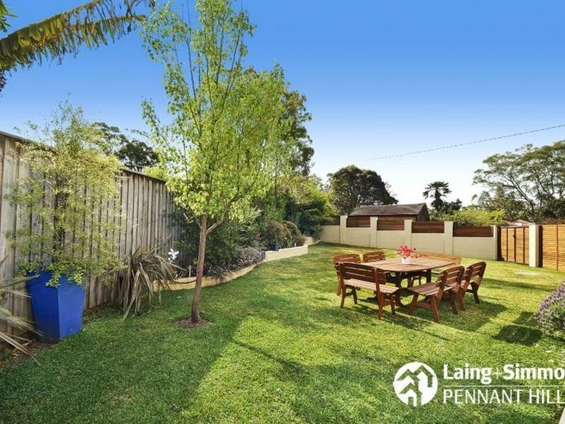 8 Charlotte Lane, Pennant Hills NSW 2120