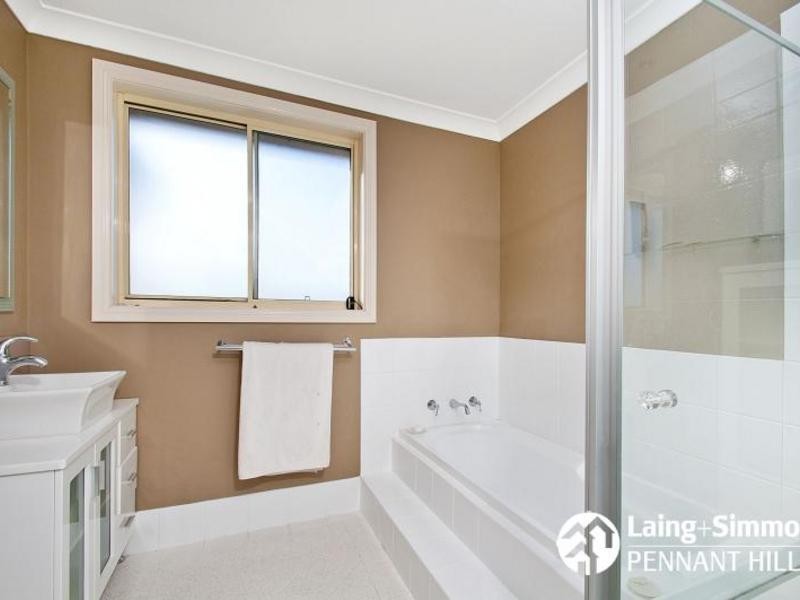 37 Maple Avenue, Pennant Hills NSW 2120