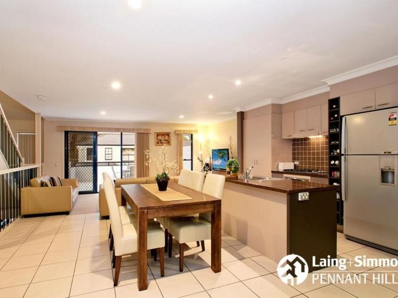 25 Silver Ash Way, Thornleigh NSW 2120