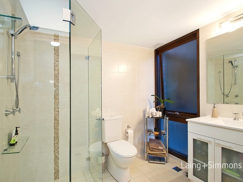 62 Greenhaven Drive, Pennant Hills NSW 2120