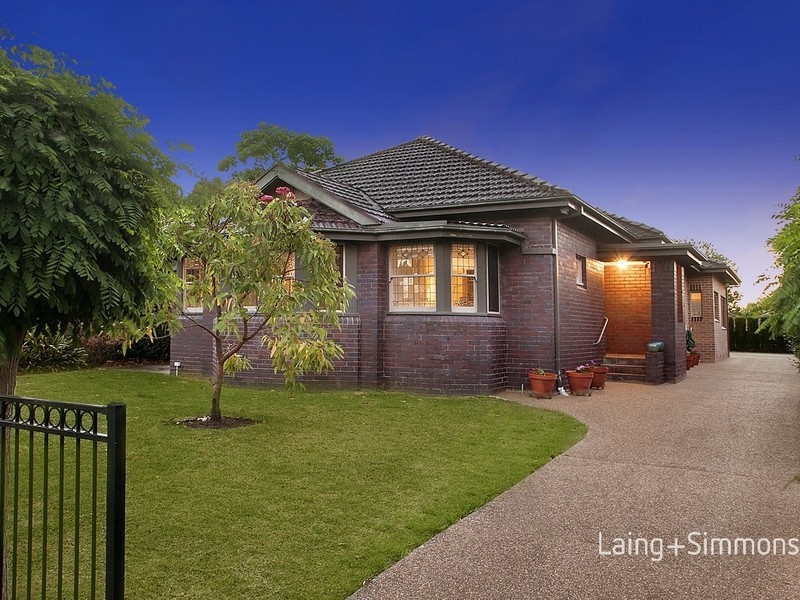 16 Rosemount Avenue, Pennant Hills NSW 2120