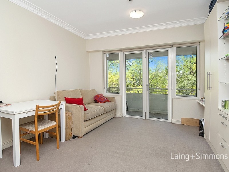 207/2 City View Road, Pennant Hills NSW 2120