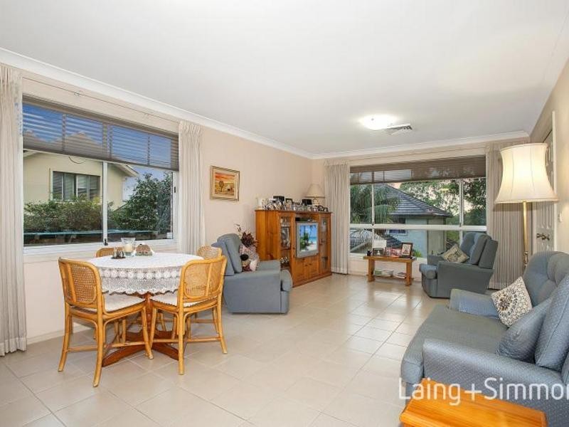 1/8 Hampden Road, Pennant Hills NSW 2120