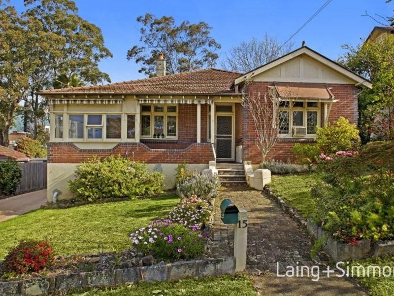 15 Hillcrest Road, Pennant Hills NSW 2120
