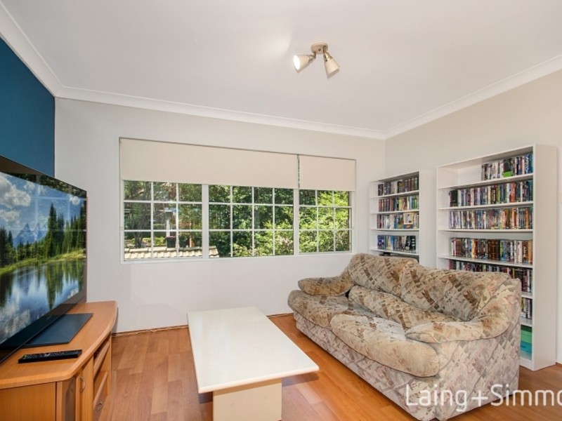 2/17 Leo Road, Pennant Hills NSW 2120