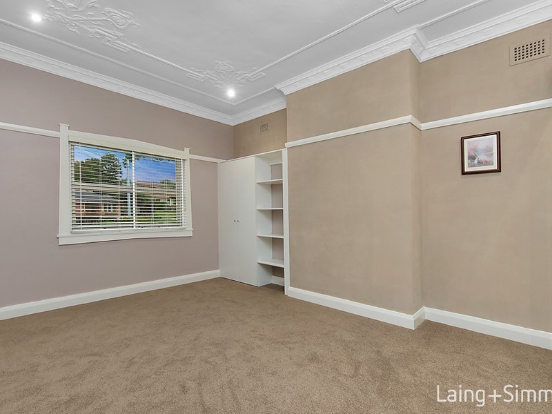 1 Maple Avenue, Pennant Hills NSW 2120