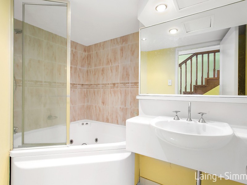 233/2 City View Road, Pennant Hills NSW 2120