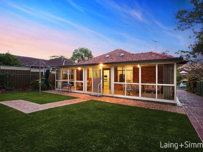 22 Maple Avenue, Pennant Hills NSW 2120