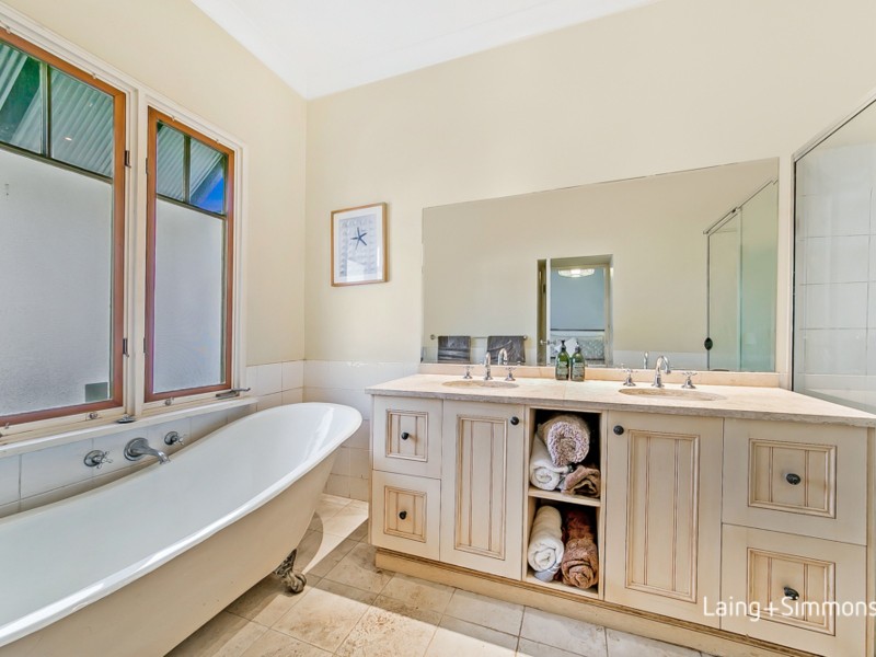 6 Yarrara Road, Pennant Hills NSW 2120