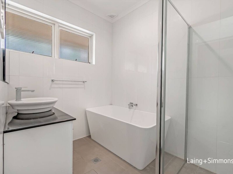 2D Wilson Road, Pennant Hills NSW 2120