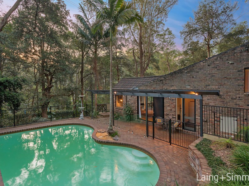 30-32 Greenhaven Drive, Pennant Hills NSW 2120