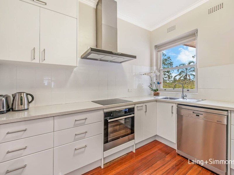 16 Leith Road, Pennant Hills NSW 2120