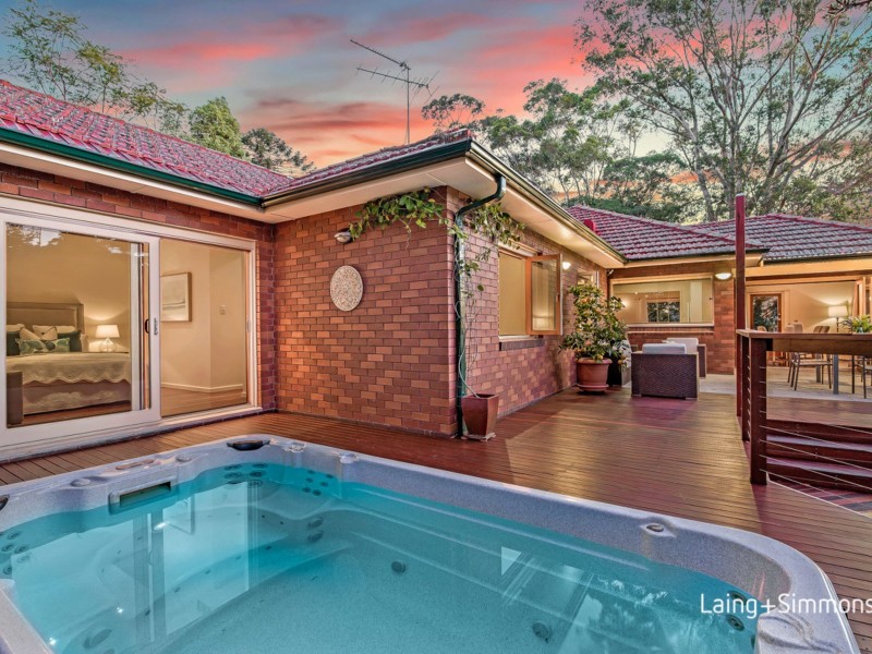 10 Loftus Road, Pennant Hills NSW 2120
