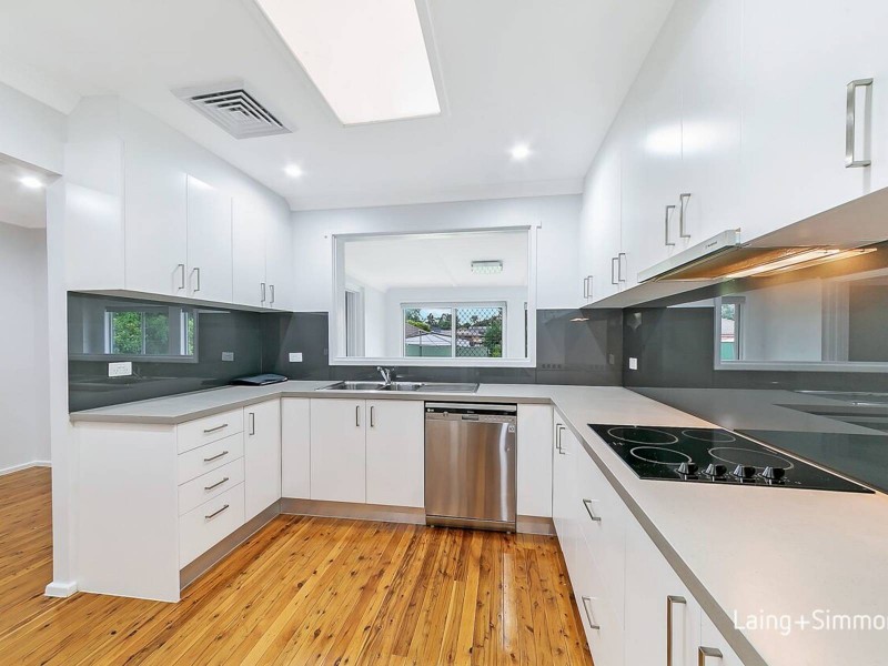 6 Mawarra Crescent, Kellyville NSW 2155