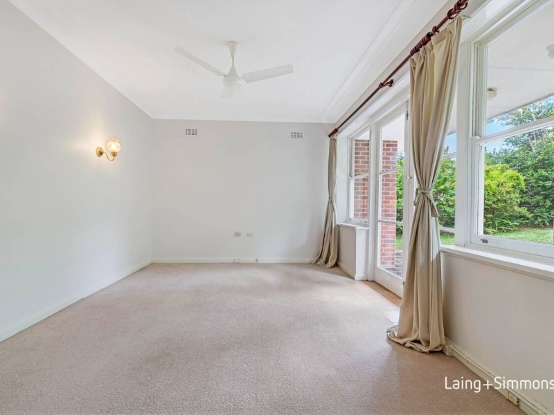 8 Leith Road, Pennant Hills NSW 2120