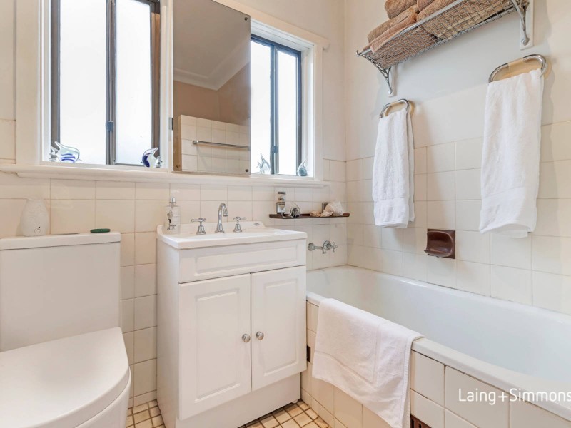 24 Lilla Road, Pennant Hills NSW 2120