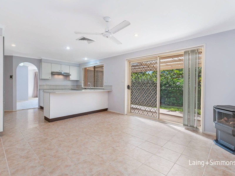 2/18 Bellamy Street, Pennant Hills NSW 2120