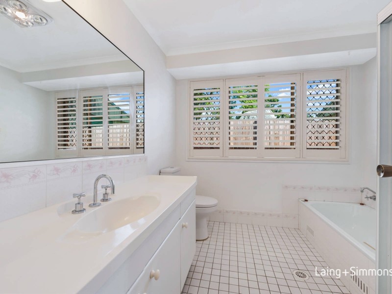 2/18 Bellamy Street, Pennant Hills NSW 2120