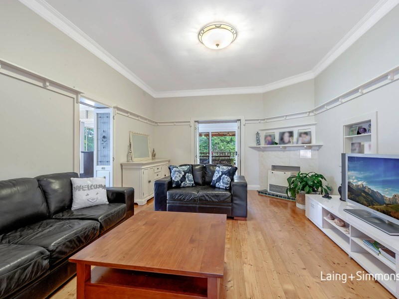 23 Hillcrest Road, Pennant Hills NSW 2120