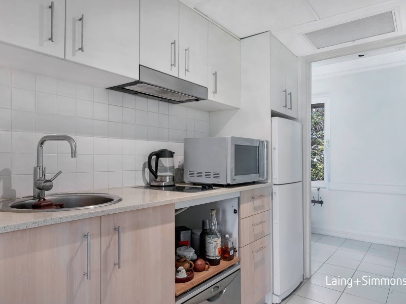 301/2 City View Road, Pennant Hills NSW 2120