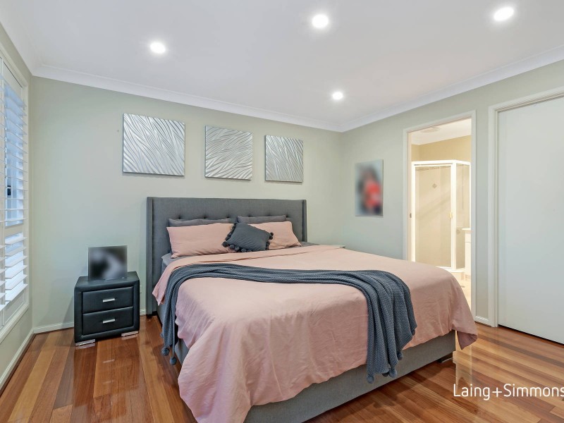 5 John Warren Avenue, Glenwood NSW 2768