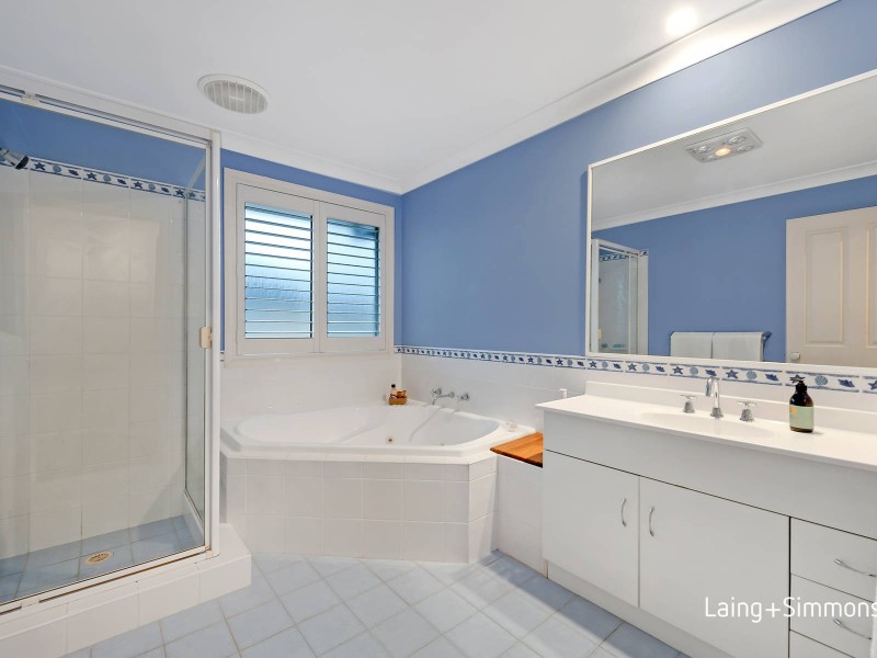 5 John Warren Avenue, Glenwood NSW 2768