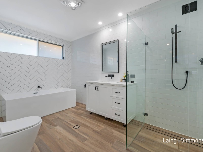 166 Highs Road, West Pennant Hills NSW 2125