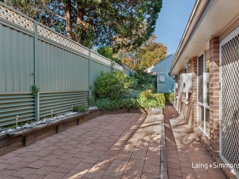 2  Lois Lane, Pennant Hills NSW 2120