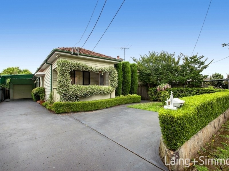 16 Bellevue Street, Thornleigh NSW 2120